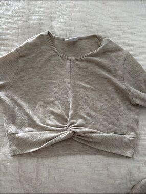 Bombshell sportswear crop top